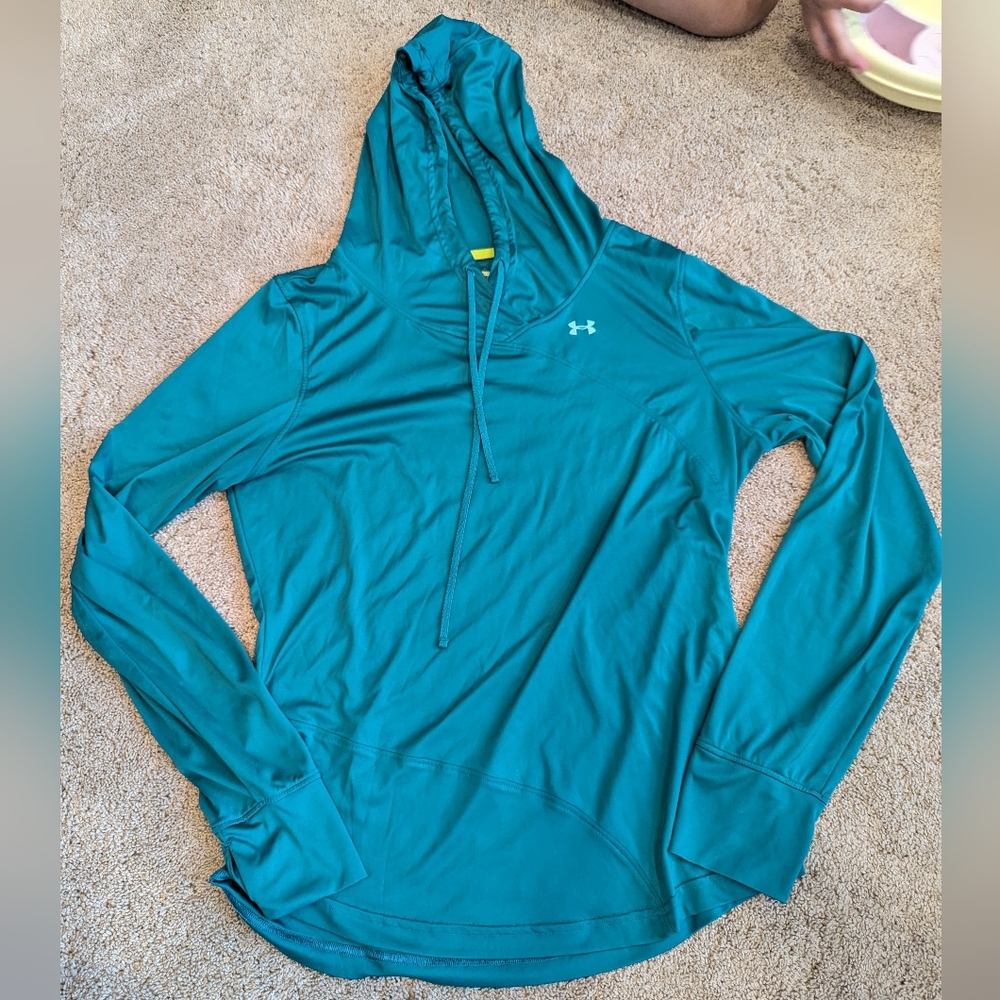 Ladies Hooded UA Under Armour Green Heat Gear Fitted Long Sleeve Top Size XL